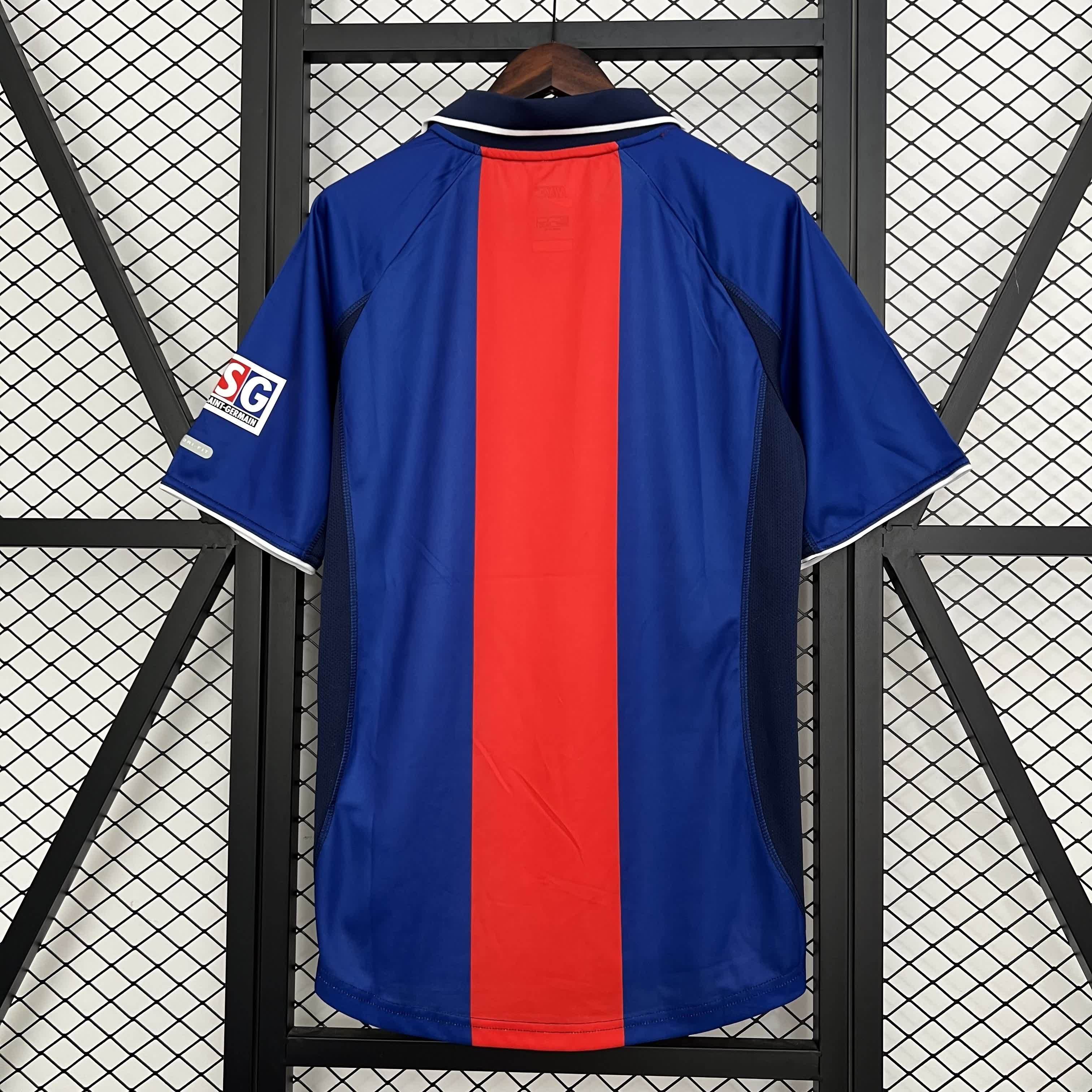 Retro PSG 00/01 Principal