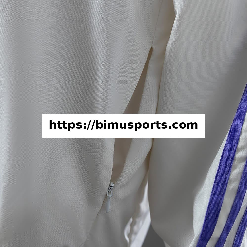 Camisola Real Madrid X Beckenbauer Corta-Vento - Miracle WhiteMagic Purple
